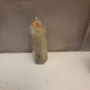 Natural Stone Crystal Tower